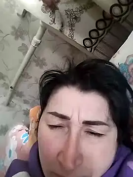 Funny Karina online show from April 11, 2026, 5:12 am