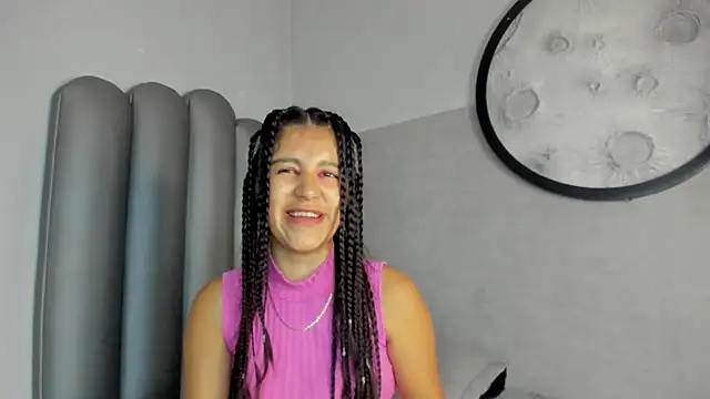 Lucy-23 online show from April 25, 2026, 4:26 am