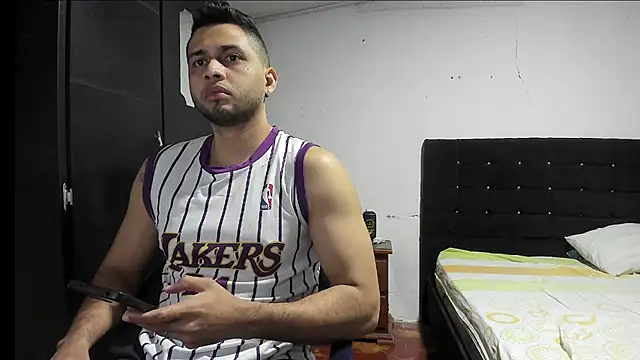 Ryan xc1 online show from November 12, 2025, 2:23 am