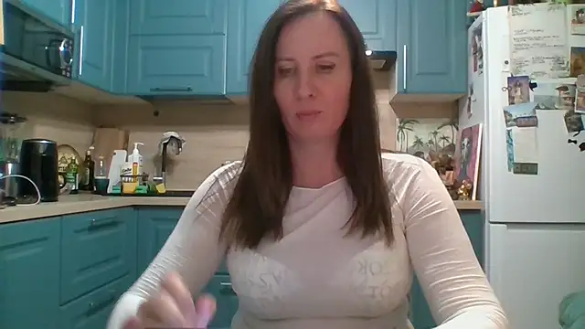 ALICAINWONDERLAND online show from February 17, 2026, 6:25 pm