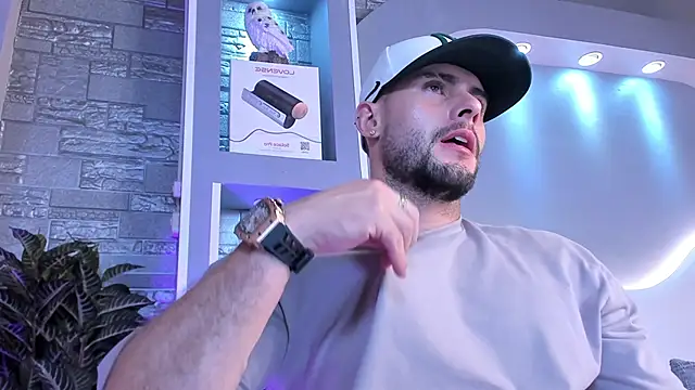 dominic de luca online show from February 13, 2026, 3:57 am