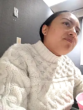 Venus Rivers online show from December 2, 2025, 1:05 pm