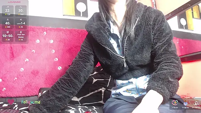 Engeelll online show from November 6, 2025, 7:04 pm