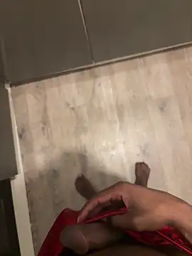 Trhge253 online show from March 10, 2026, 11:43 pm