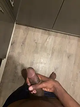 Trhge253 online show from March 13, 2026, 11:55 pm