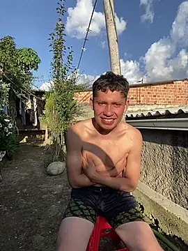 elfernh online show from February 28, 2026, 10:11 pm