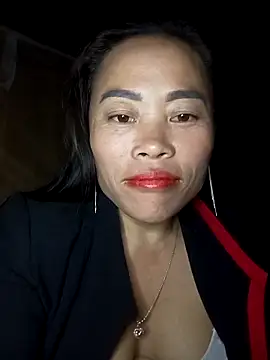 CoMay003 online show from December 23, 2025, 2:42 am