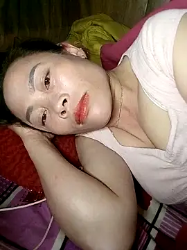 CoMay003 online show from April 19, 2026, 6:10 pm