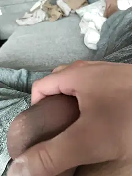 hansvonerotic1 online show from October 12, 2025, 1:21 pm