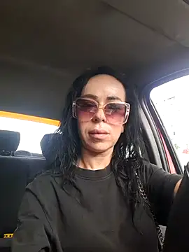 Rosaliemilaxxx online show from October 11, 2025, 10:58 am