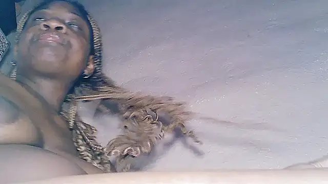 Chloe2001 online show from September 14, 2025, 9:14 pm