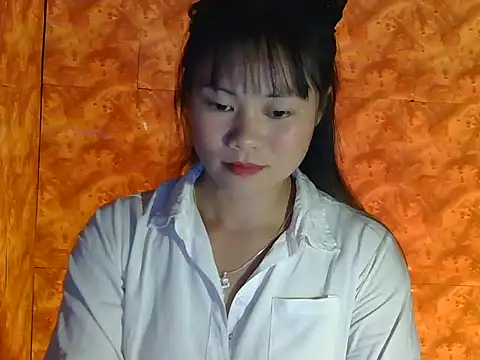 Snapshot of Sisi_dy01 chatting on October 13, 2025, 11:43 am Sisi dy01 online show from October 13, 2025, 11:43 am