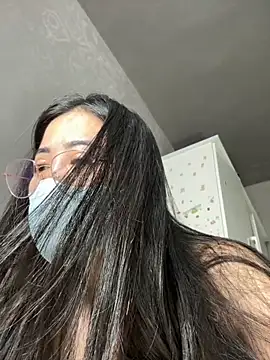 Voyerra g online show from October 16, 2025, 1:50 am