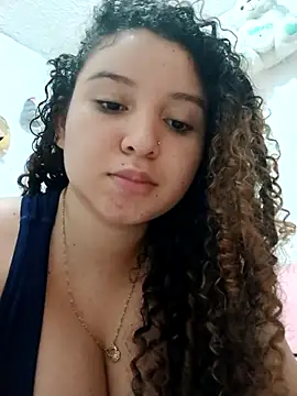 cristhi esterling online show from September 29, 2025, 1:16 pm