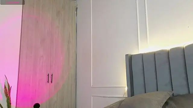 Ice Princess  online show from November 28, 2025, 12:30 pm