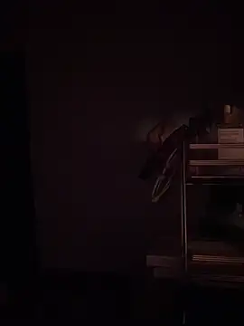 goddessmissmia online show from April 15, 2026, 5:03 am