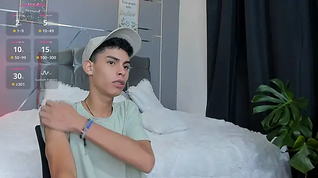 Room 69x online show from November 7, 2025, 3:50 am