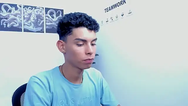 Room 69x online show from November 21, 2025, 3:05 am