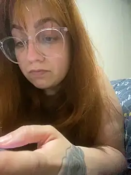 Snapshot of witchkiki chatting on October 6, 2025, 4:21 am witchkiki online show from October 6, 2025, 4:21 am