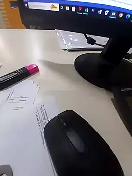 kiss like choco11 online show from February 9, 2026, 1:04 pm