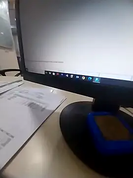 kiss like choco11 online show from April 13, 2026, 5:46 am