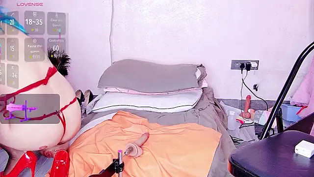 Solsken  online show from February 4, 2026, 2:17 am