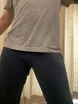Snapshot of bigbumboy chatting on July 15, 2026, 8:19 am bigbumboy online show from July 15, 2026, 8:19 am