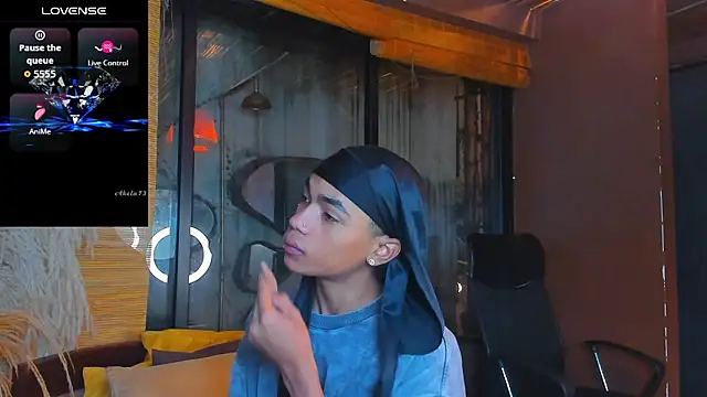 AlanCutee online show from January 7, 2026, 11:23 am