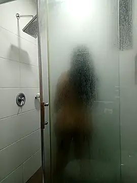 Snapshot of Esmeralda333 chatting on October 23, 2025, 11:42 am Esmeralda333 online show from October 23, 2025, 11:42 am