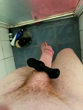 mrb2007 online show from December 1, 2025, 3:55 am