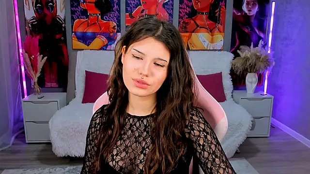 AnoraDark online show from February 11, 2026, 6:13 pm