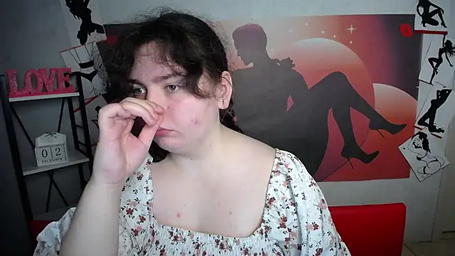 NeonilaLisova online show from December 2, 2025, 12:10 pm