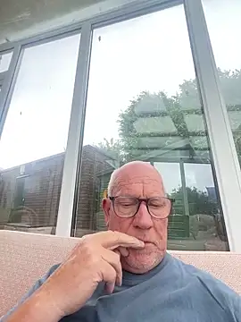 philefc online show from June 12, 2026, 10:14 am