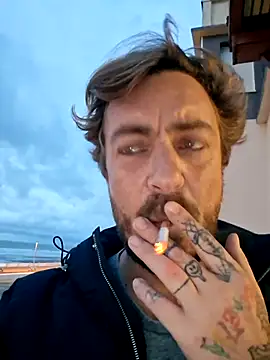 Snapshot of 3615-ULLA chatting on November 10, 2025, 4:39 pm 3615-ULLA online show from November 10, 2025, 4:39 pm