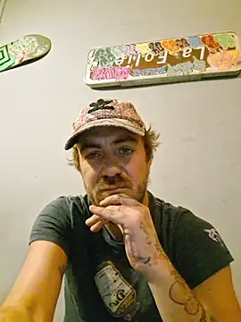 Snapshot of 3615-ULLA chatting on November 27, 2025, 5:31 am 3615-ULLA online show from November 27, 2025, 5:31 am