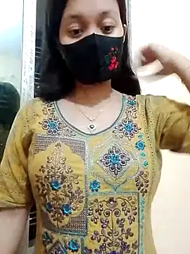 Sweet Bindika07 online show from September 15, 2025, 5:02 pm