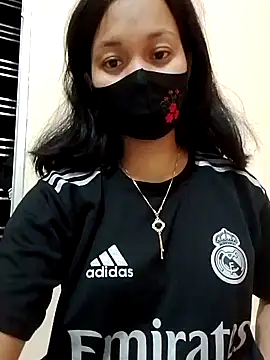 Sweet Bindika07 online show from September 18, 2025, 8:33 pm