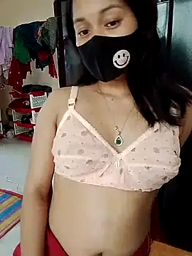 Sweet Bindika07 online show from November 1, 2025, 4:25 am