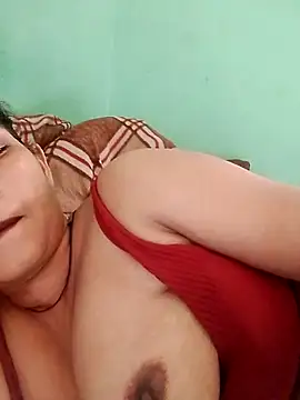 Snapshot of Chandrakanta-Devi chatting on June 24, 2026, 6:45 am Chandrakanta-Devi online show from June 24, 2026, 6:45 am