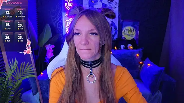 Jesica mooon online show from October 26, 2025, 1:55 am