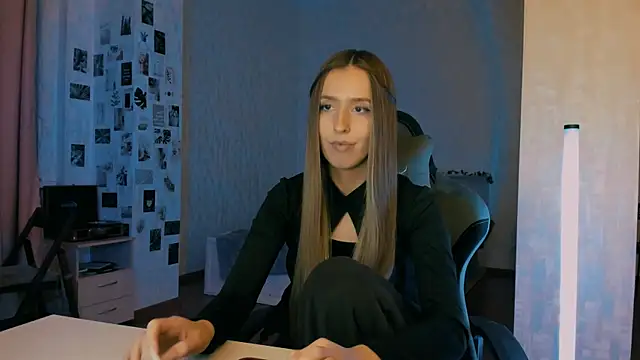 yourrdanceteacher online show from December 13, 2025, 8:36 pm