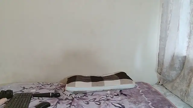 DarkChocox01 online show from November 29, 2025, 10:29 am