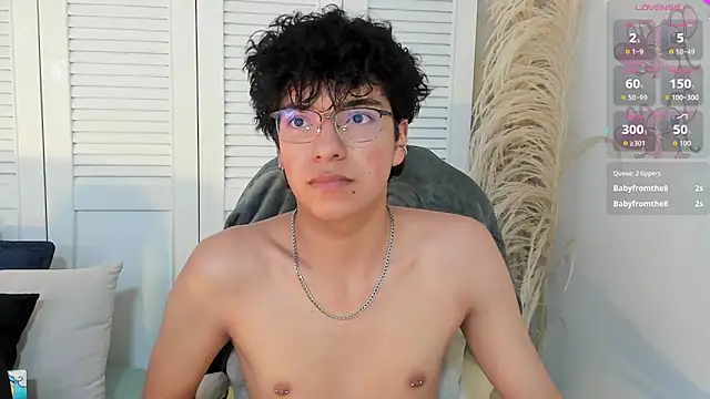 miilo wolf online show from September 23, 2025, 12:52 pm