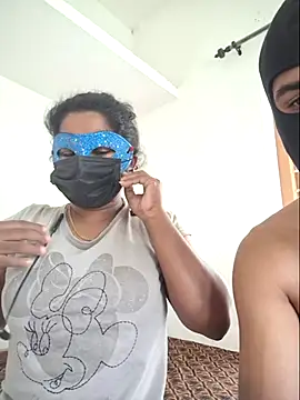 Kerala couples143 online show from October 13, 2025, 8:14 am