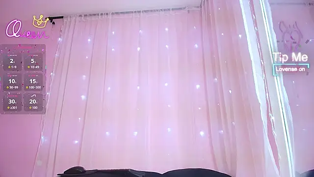 SunnyGilmoree online show from January 17, 2026, 7:50 pm