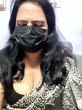 mallu-lover online show from October 30, 2025, 1:45 pm