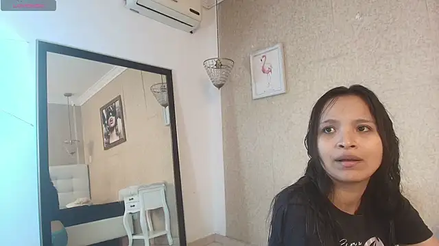 Miladiosa online show from November 15, 2025, 12:02 pm