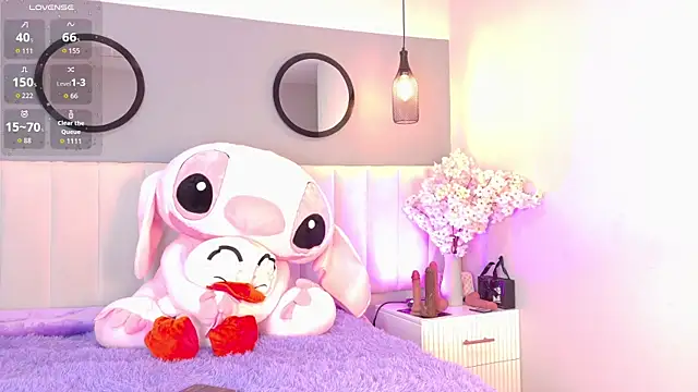 amy miller1 online show from February 4, 2026, 8:14 pm