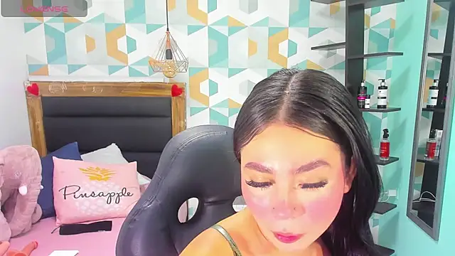 ROSIE MOSS online show from October 21, 2025, 7:25 pm