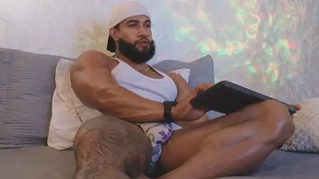 Osher Cox online show from April 10, 2026, 1:11 am